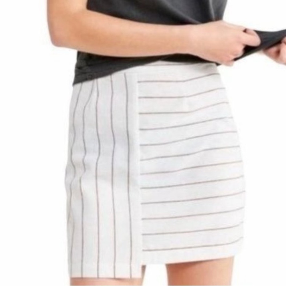 Urban Outfitters Contrast Striped Mini Skirt